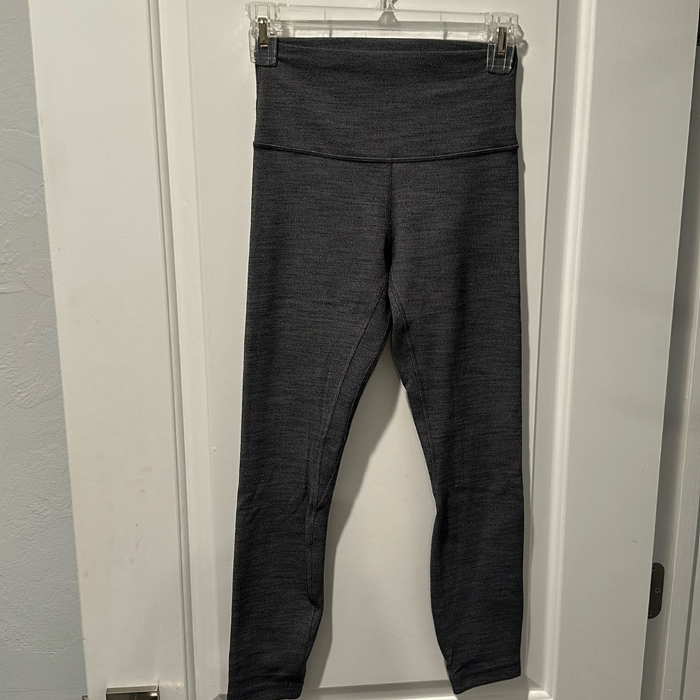 Align 25” - image 1